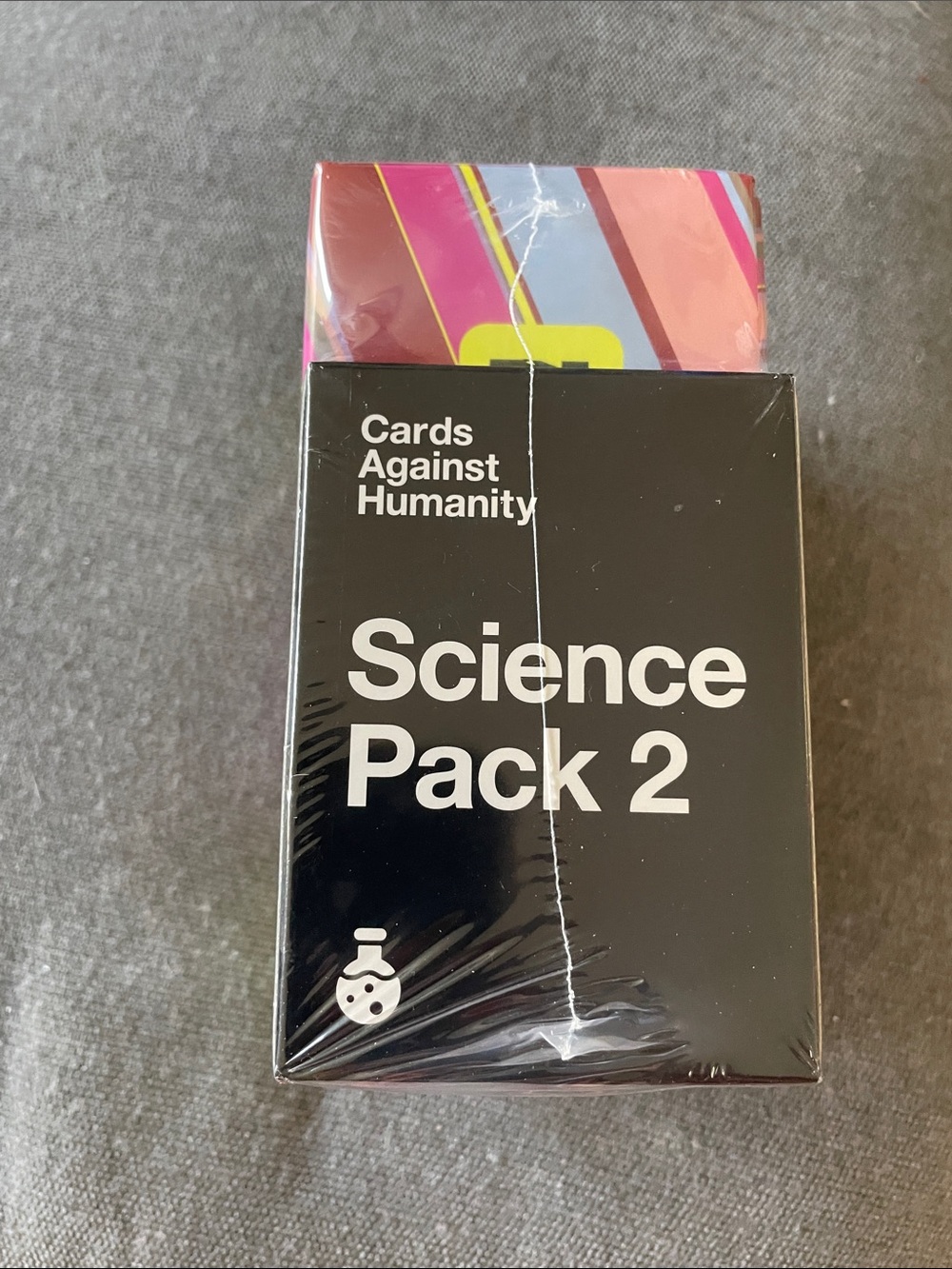 Contact! Card Game - Bright Multi-Color Box - Picture 3 of 4